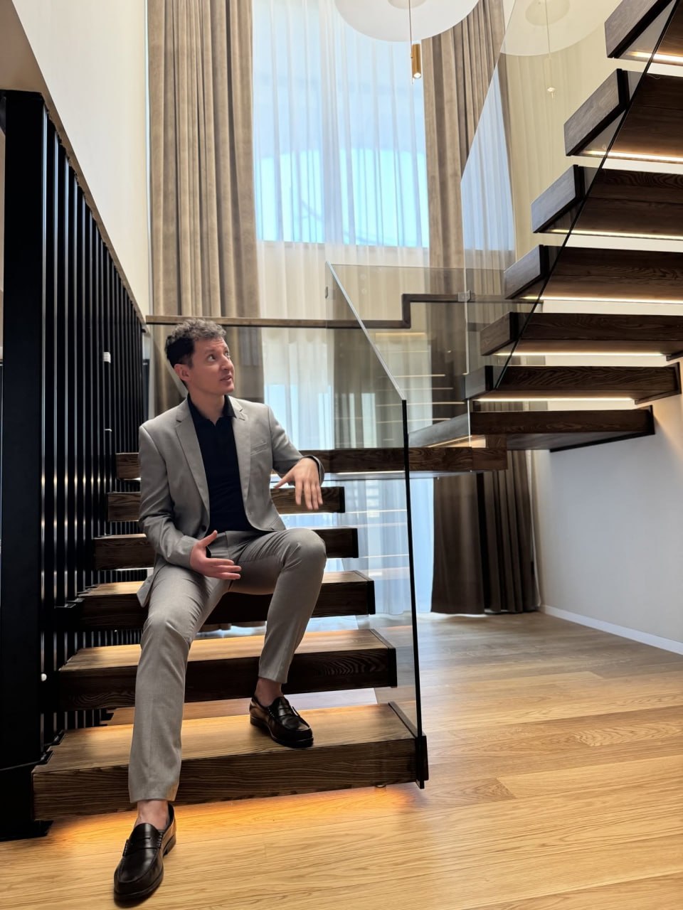 Ion Călugăru - Fondator ICONIC Design, arhitect și designer de interior București